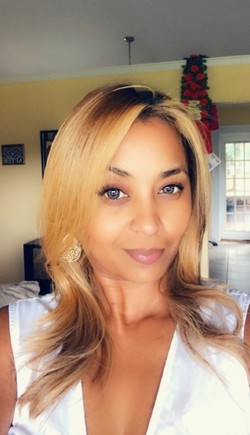 Coralis foto profile monat