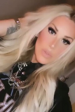 Celfie 2